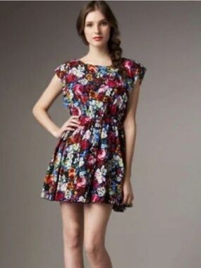 Alice + Olivia Silk Dress Floral Garden Black Multicolor Mini Dress Size Small